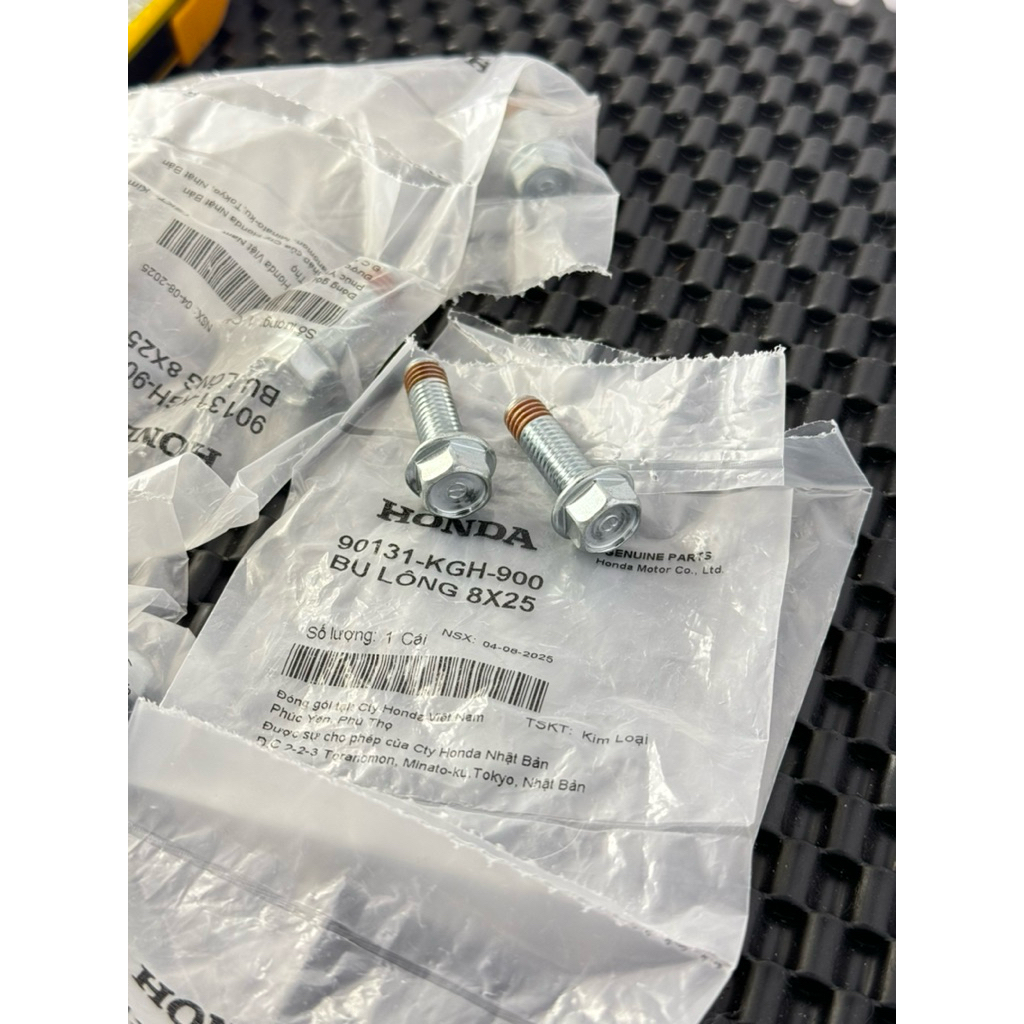 ชุดน้ํามันหน้า 2 ชิ้น PIG SCREWS WAVE FUTURE 8X25 90131KGH900 ZIN HONDA VIETNAM