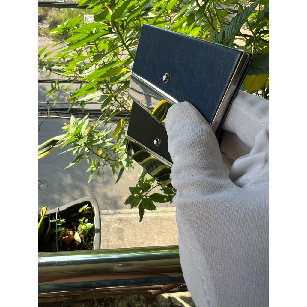 MB Hard Shell Business Card Holder 02 Wallet (ลูกค้าต้องการภาพเต็มทักแชท Shop)