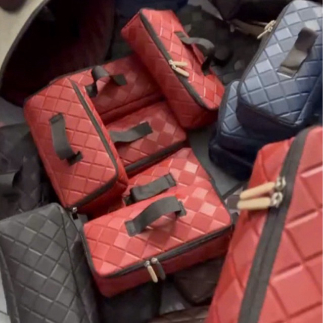 กระเป๋าใส่เครื่องชาร์จ 1800wh