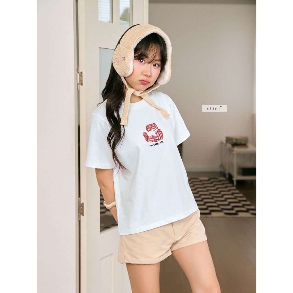 Lazy Girl T-Shirt - เสื้อยืดปักผู้หญิงทําจากผ้าฝ้ายสุดเท่พร้อมแขนสั้น nhien.official BT263