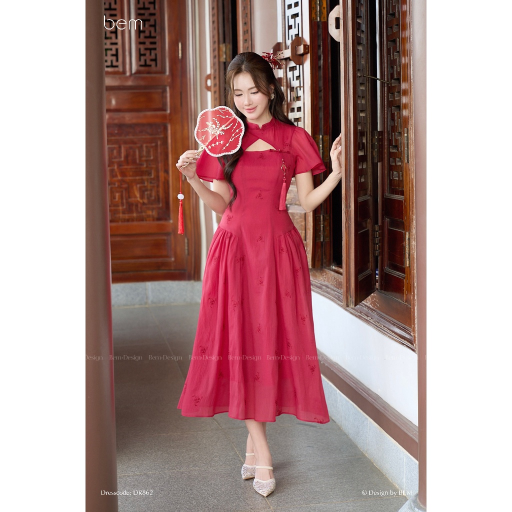 (JADES NOT INCLUDED) BEM เดรสปักลายดอกไม้คอปกรถไฟบาน (DR862)