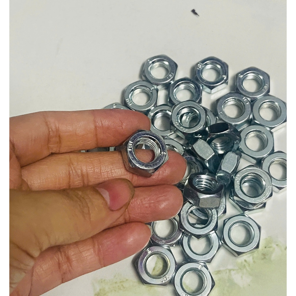หมุดน๊อตขนาด M6(6mm), M8(8mm), M10 (10mm) 1kg