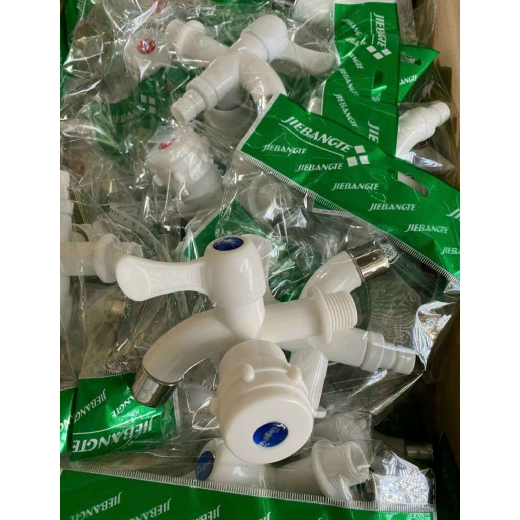 COMBO หัวฝักบัวเย็น 2 ชิ้นทําจากพลาสติก ABS ราคาใน HCMC SELECT EXPRESS ใน HCMC