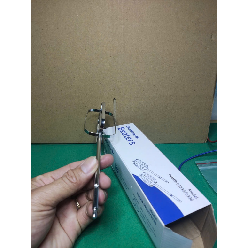 เครื่องตีไข่ BlueStone HMB-6338/HMB-6333S – สินค้าของแท้ ราคา 1 แท่ง