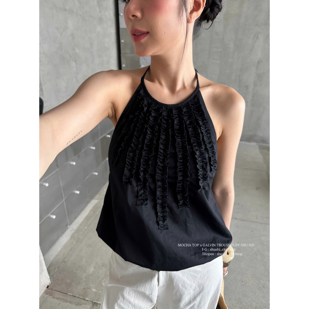 ท็อปมอคค่า | เสื้อสายเดี่ยวสีกากีเว้าหลัง (รูปเดิม) คลาส