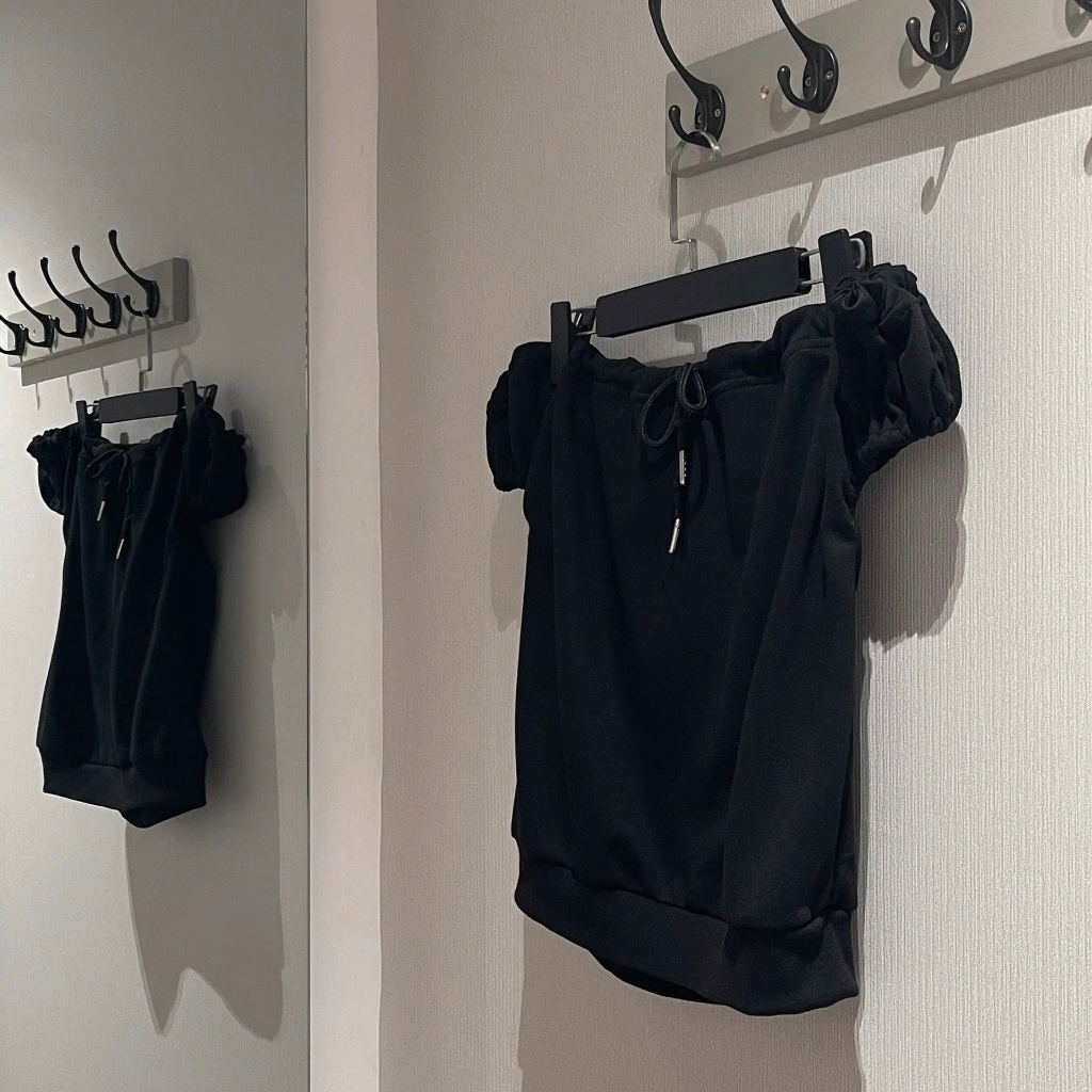 /NOV11/ เสื้อสเวตเตอร์เชือกรูดเปิดไหล่