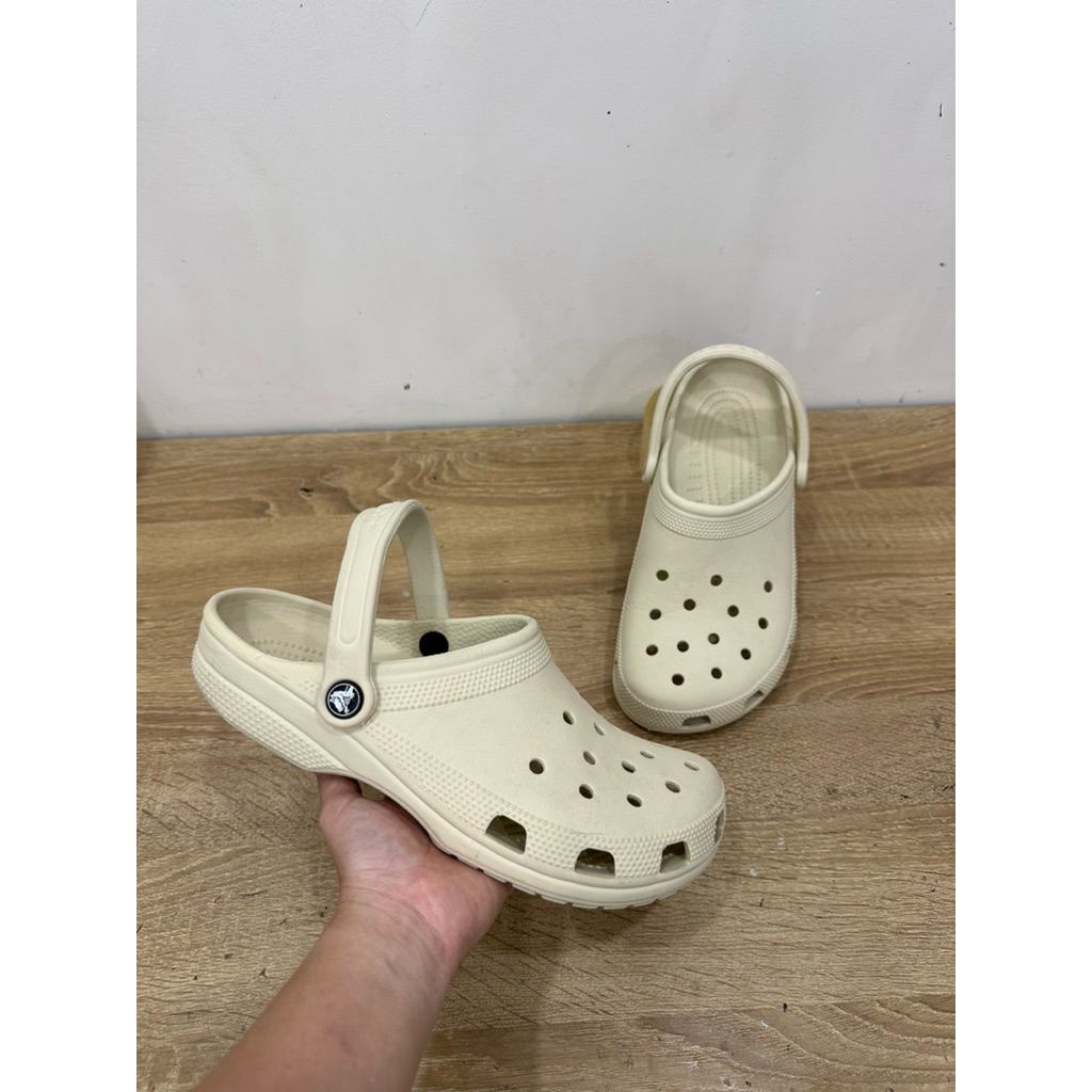 Crocs 2hand size M8-4/42 ใหม่เอี่ยม ภาพถ่ายจริง