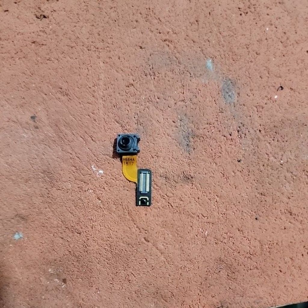 ปลดล็อคกล้องหน้า LG G7 ThinQ