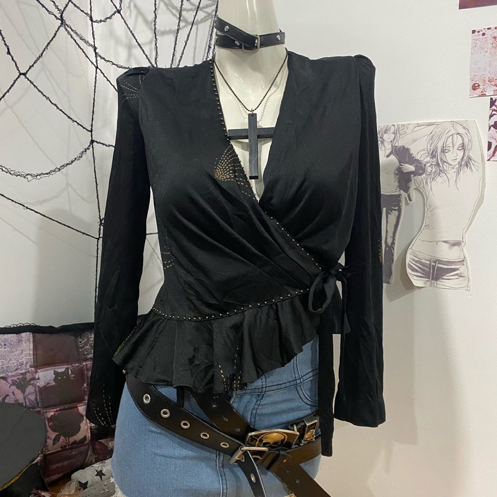 (2มือ) เสื้อเชิ้ตสีดํา Freesize ฝาเฉียง punk rock y2k grunge gothic