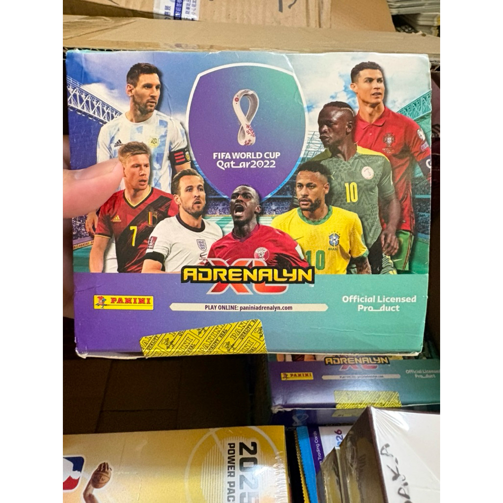 Panini Adrenalyn F1FA WORLD CUP 2022 กล่องกล่องการ์ดฟุตบอล