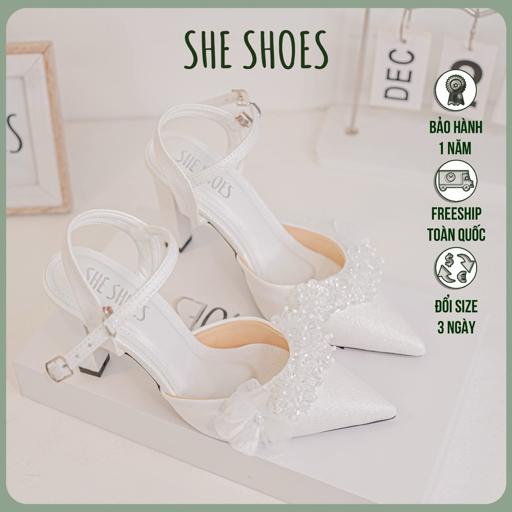 รองเท้าแตะเกล็ดหิมะสีขาว 8P - GC08023