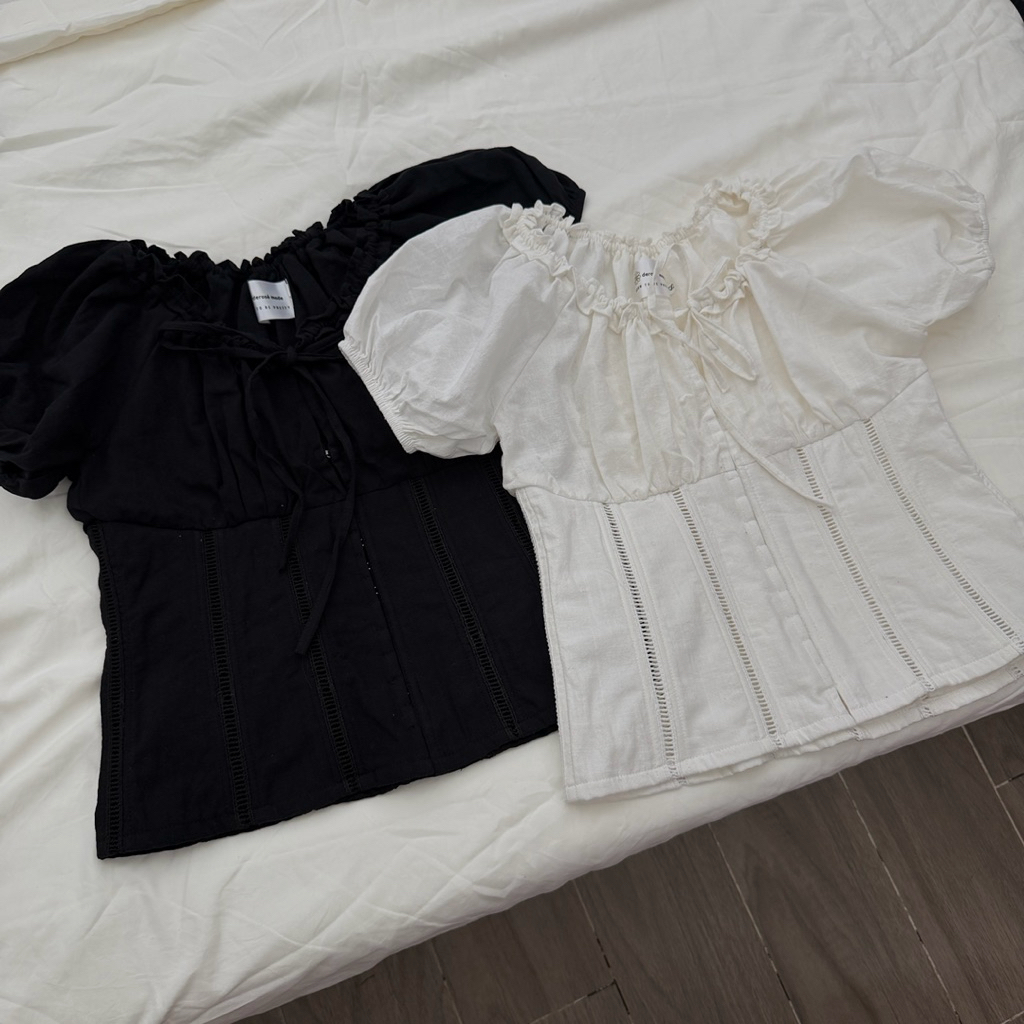 GLORIE TOP - เสื้อเบลาส์ DEROSE ใส่ได้หลายรูปแบบรัดตัวเอวบางที่สวยงามในผ้าลินินนุ่ม