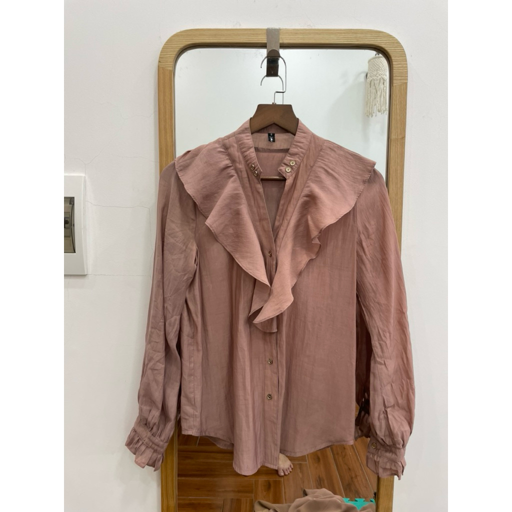 เสื้อ PASS KOREAN SOMI ไซส์ M