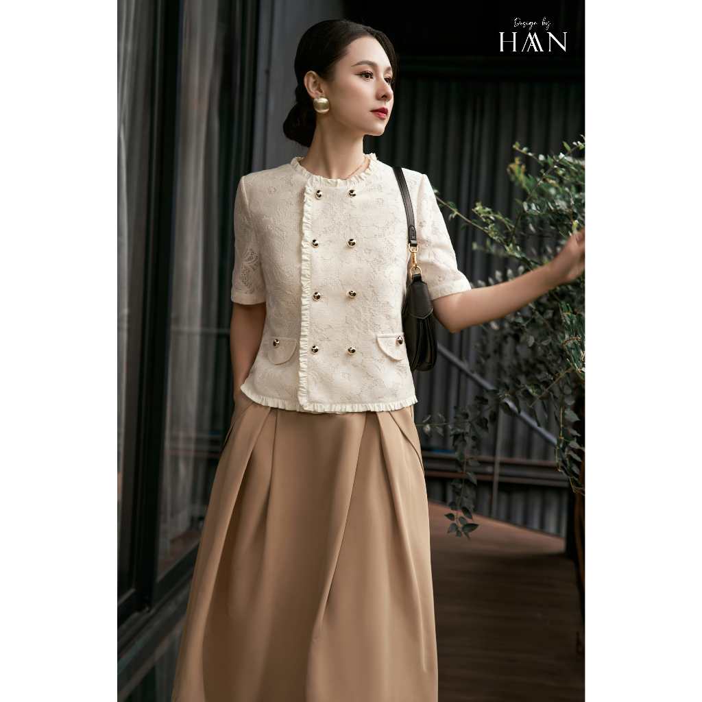 เสื้อเชิ้ตสํานักงานผู้หญิงคอกลมลูกไม้สีครีมสีเบจมีกระดุมหรูหราดีไซน์ HAAN SM1104