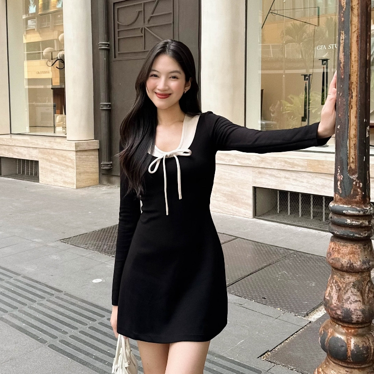 | HCMC EXPRESS | ชุดเดรสยางยืด Holic Tet ผ้าผูกคอ