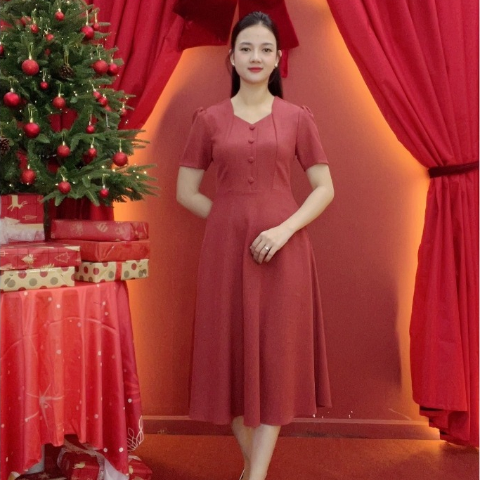 เดรสบานวัยกลางคน - คอเหลี่ยมแขนสั้น - Brick Red - TTV2022