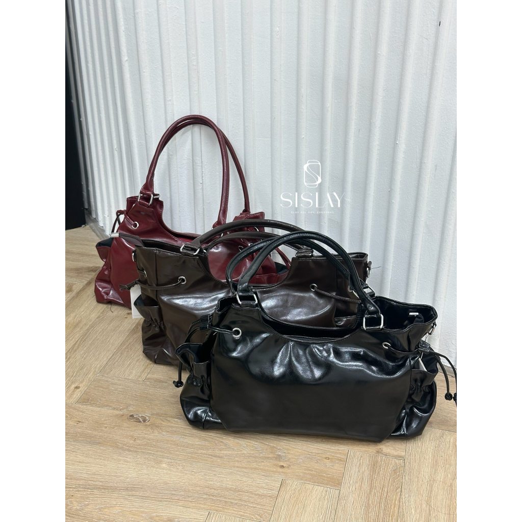 กระเป๋าหูรูดหนังมันเงาส่วนบุคคล - Relly - Sislay