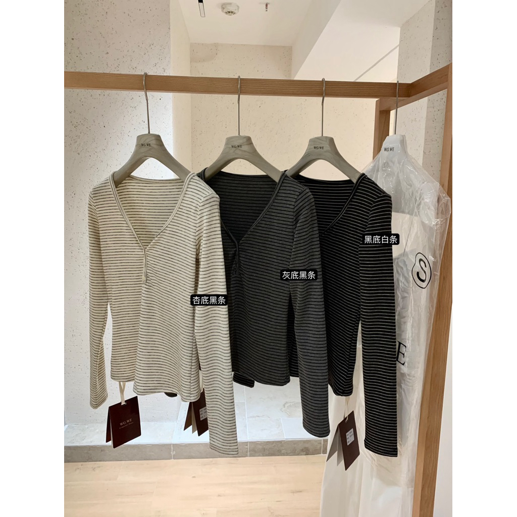 8652 WGWE เสื้อยืดกระดุมลายทางคอวี มาตรฐาน QC Wgwe