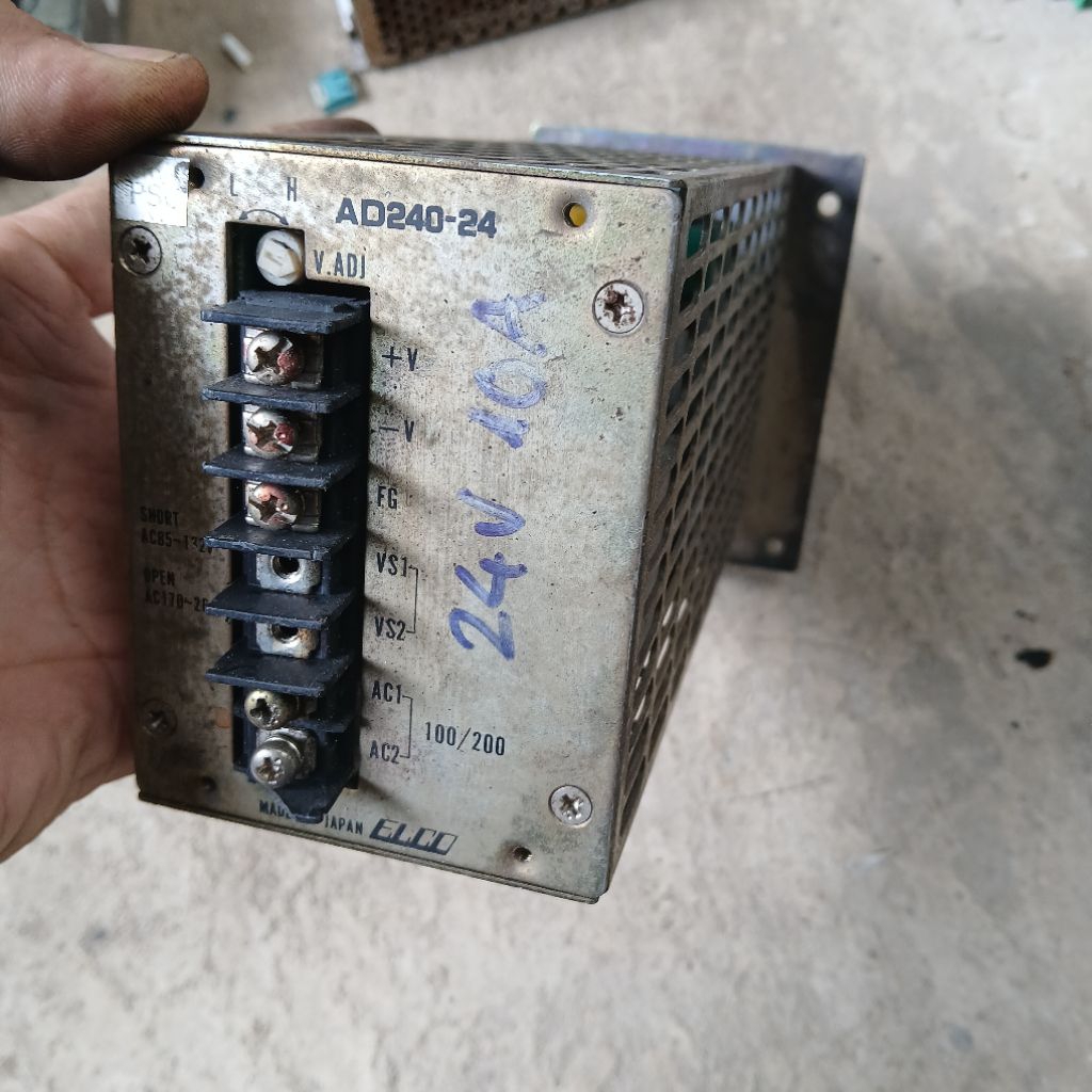 แหล่งจ่ายไฟ IAI PSC 24V พร้อมถอดตู้