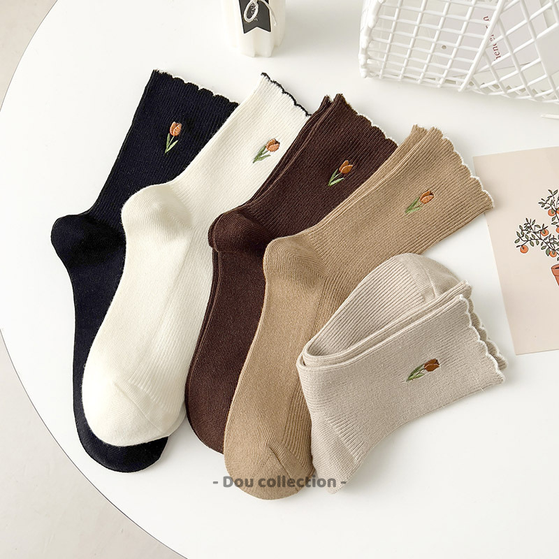 [Painn] ถุงเท้าคอสูง unisex ผ้าคอตตอนเนื้อนุ่มปักลายดอกไม้จับจีบและคอน่ารัก - รหัส TVC74