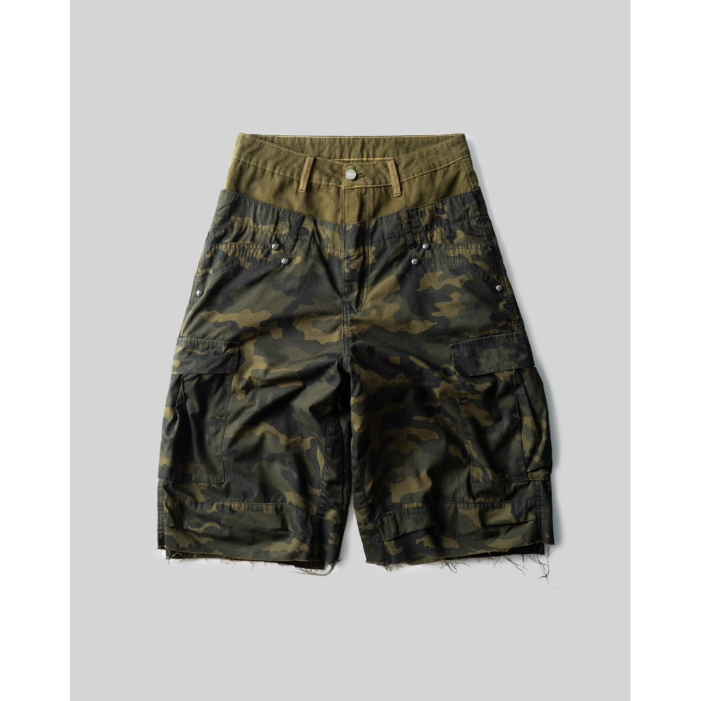 กางเกง Camo มีกระเป๋าหลัง 2 ใบ / RDW DOUBLE WAIST CAMO JORTS