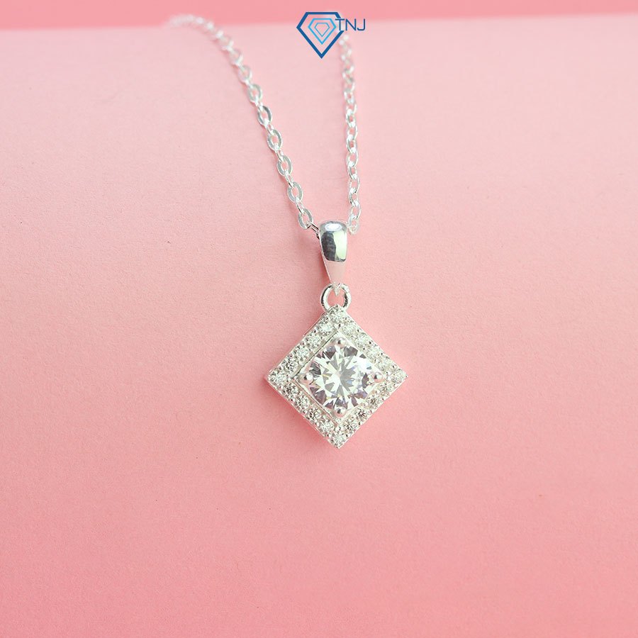สร้อยคอเงินแท้สําหรับผู้หญิงหน้าเหลี่ยมและหินหรูหรา DCN0779 - TNJ Jewelry