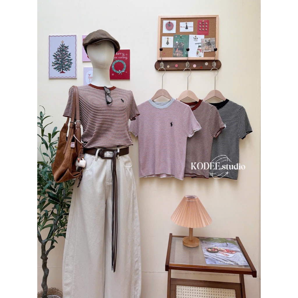 เสื้อสเวตเตอร์ลายทางปักโลโก้ม้า - ล0362