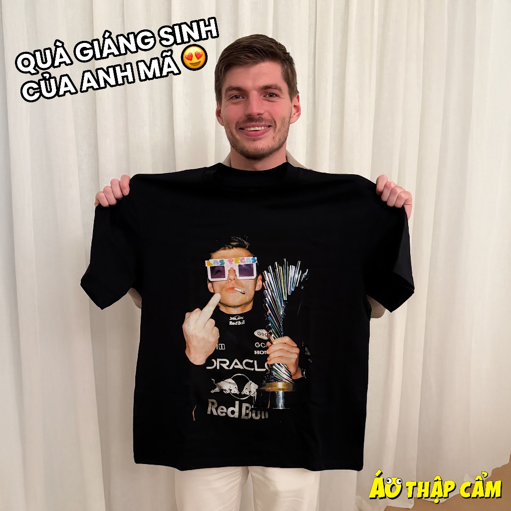 [เกรดพรีเมียม] เสื้อยืดโอเวอร์ไซส์ เสื้อยืดผู้ชาย ลายมีม Max Verstappen ชูนิ้วกลาง สายฮา คอตตอน 250Gsm