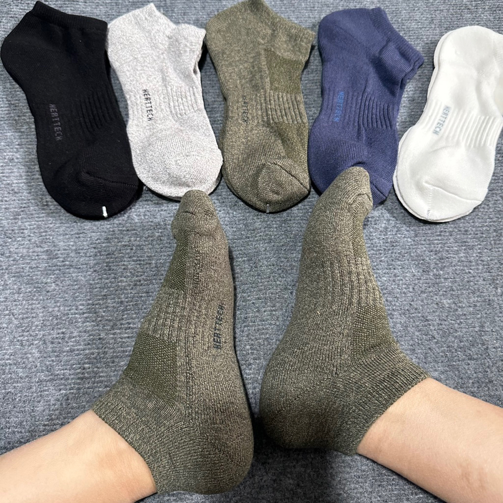 (Combo 5 คู่) ถุงเท้า Uniqlo Heattech SHORT หนาอุ่นเท้า