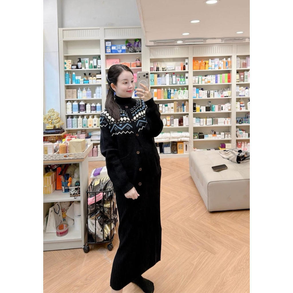 เสื้อ Cdg ลายคอสีเขียว Charcoal - ALISA