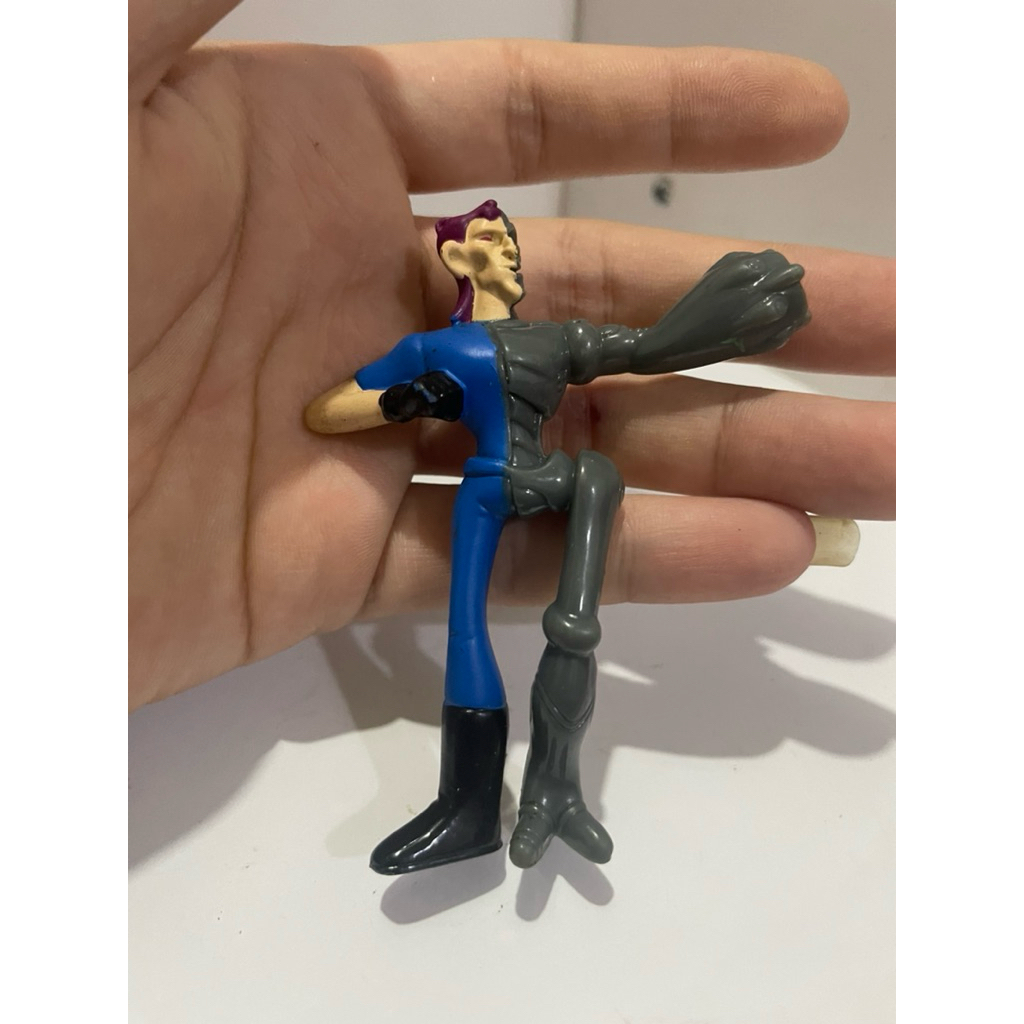 Old Shop - โมเดล DC Comics Tharok - ภาพถ่ายจริง