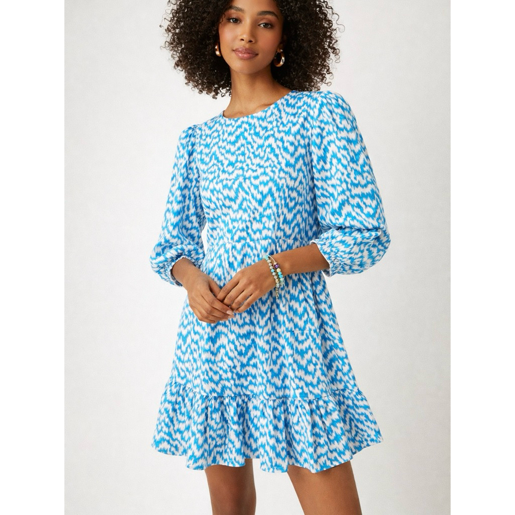 ชุดเดรสลาย Oliver Bonas