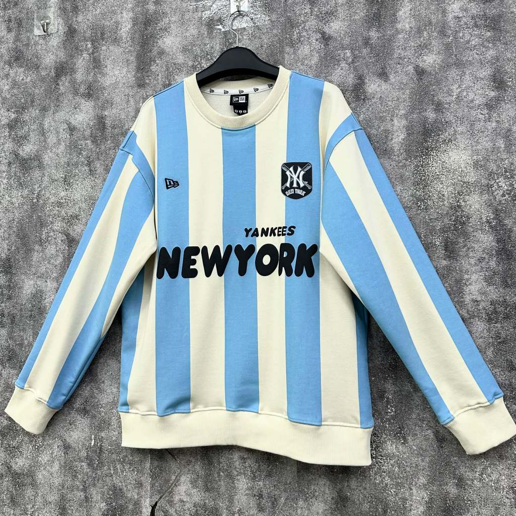 ของแท้ NewEra Cream Blue Striped Sweater