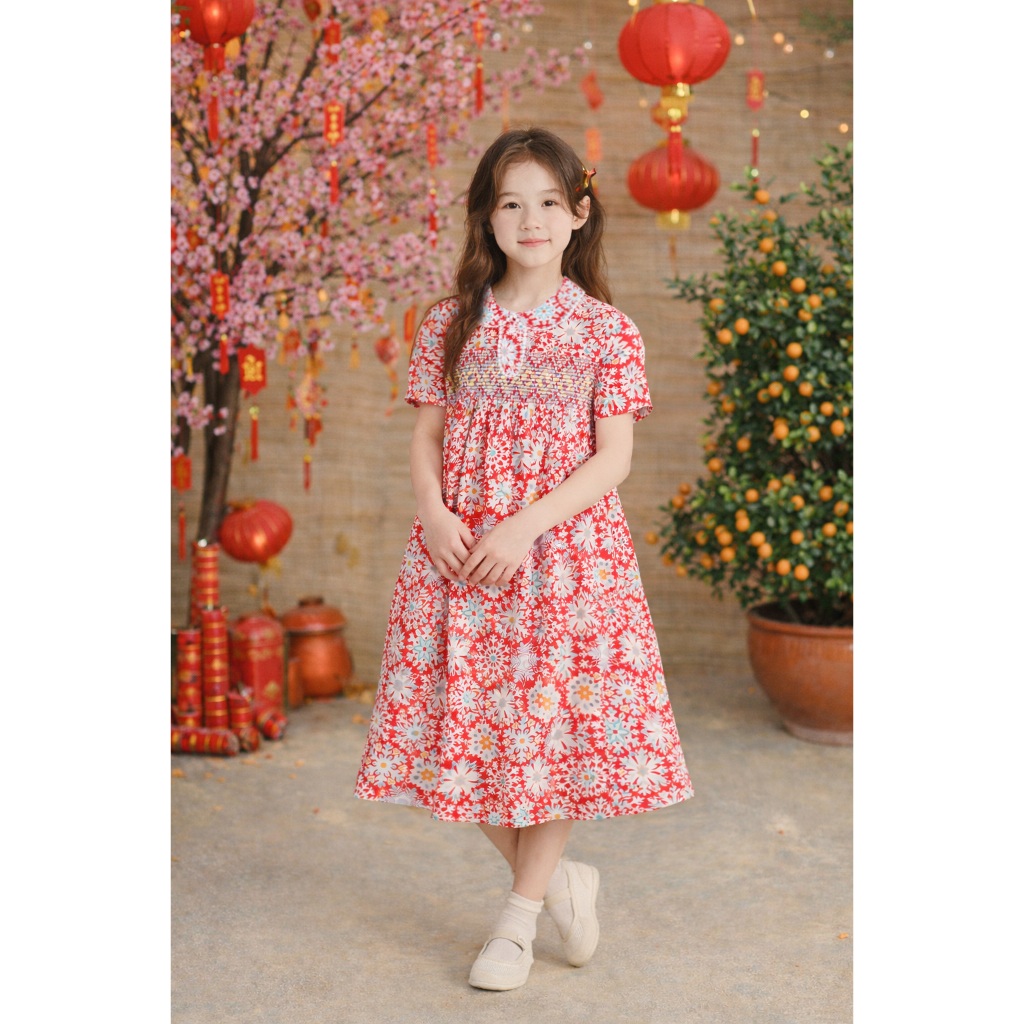 ชุดเดรสเด็ก Pretty House Smock แขนสั้นคอตุ๊กตา K35 – K36 สําหรับเด็กผู้หญิงตั้งแต่ 1–10 ปี