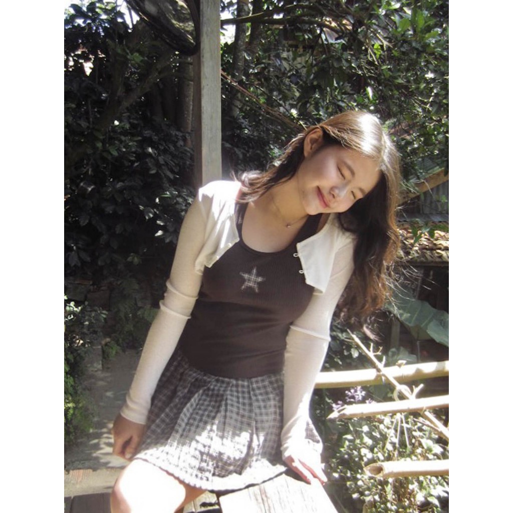 Moodie - LUNA CARDIGAN | เสื้อคาร์ดิแกนแขนยาวแขนสั้นติดกระดุมสําหรับผู้หญิง