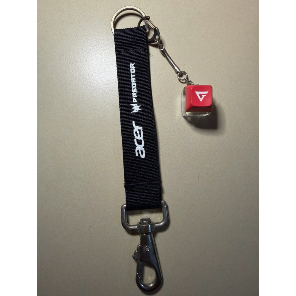 พวงกุญแจ Acer Predator มาพร้อมพวงกุญแจ GearVN Keycap (เก่า)