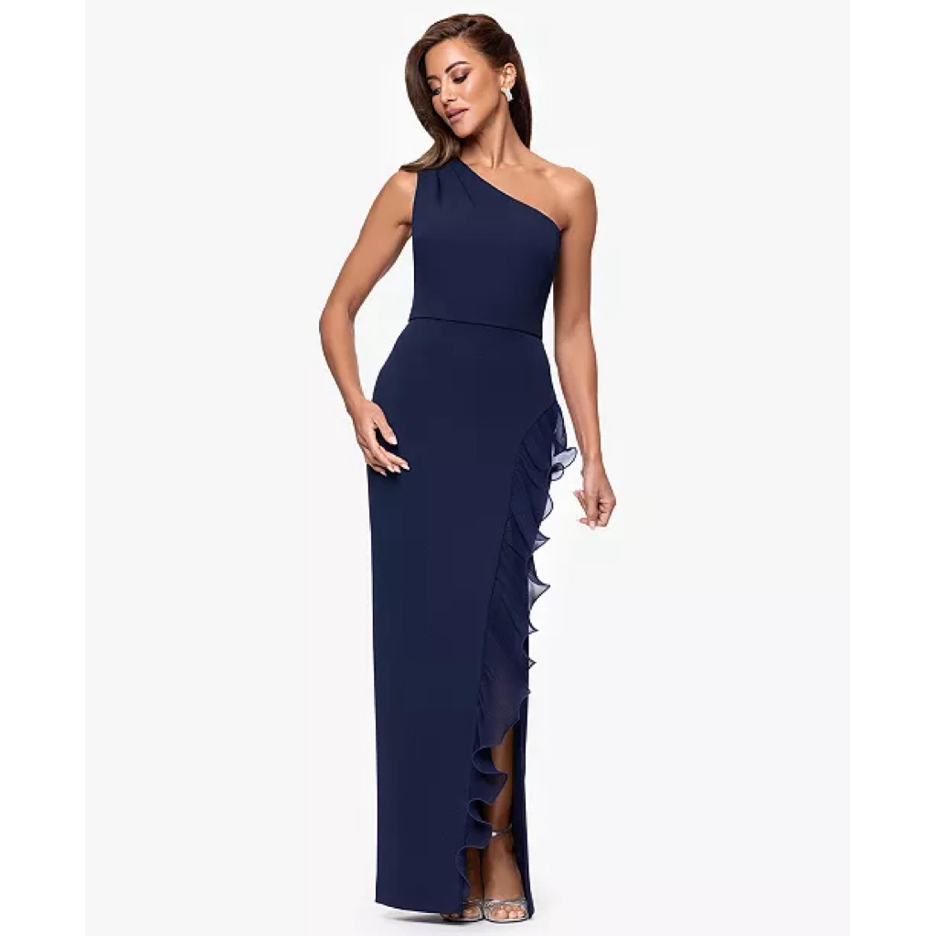 ชุดราตรี Xscape เปิดไหล่สุดสวย