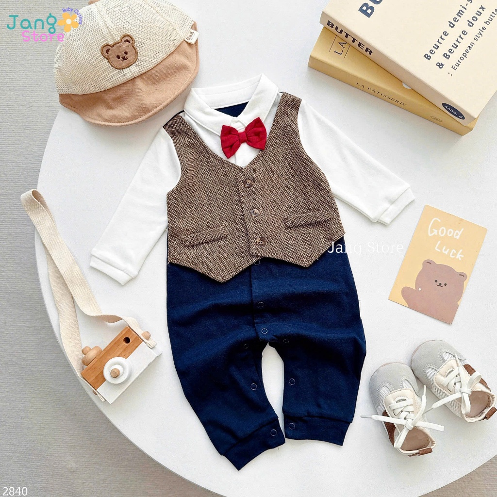 Dudes Body เสื้อกั๊กสีน้ําตาลและโบว์แดง 2840