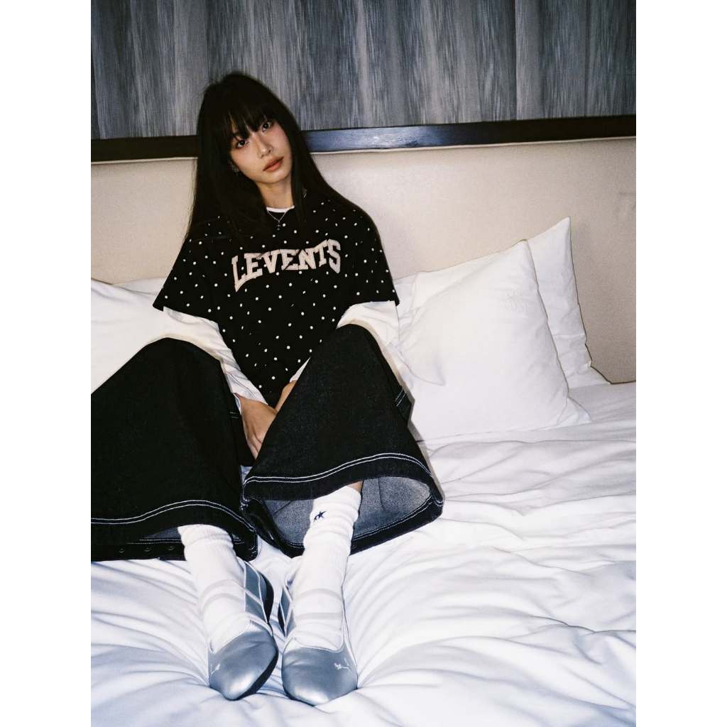 LEVENTS LEVENTS LEVENTS LEVENTS | เสื้อยืดกึ่งโอเวอร์ไซส์ Polkadot Seasonal/ สีดํา