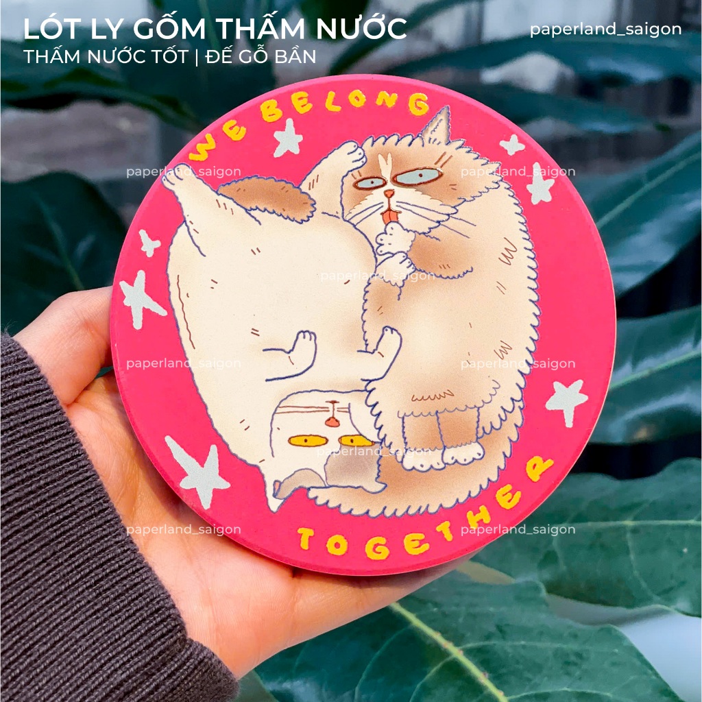 แผ่นรองถ้วยเซรามิกกันน้ํา "WE BELONG TOGETHER" | ฐานไม้คอร์ก | งานศิลปะโดย paperland_saigon