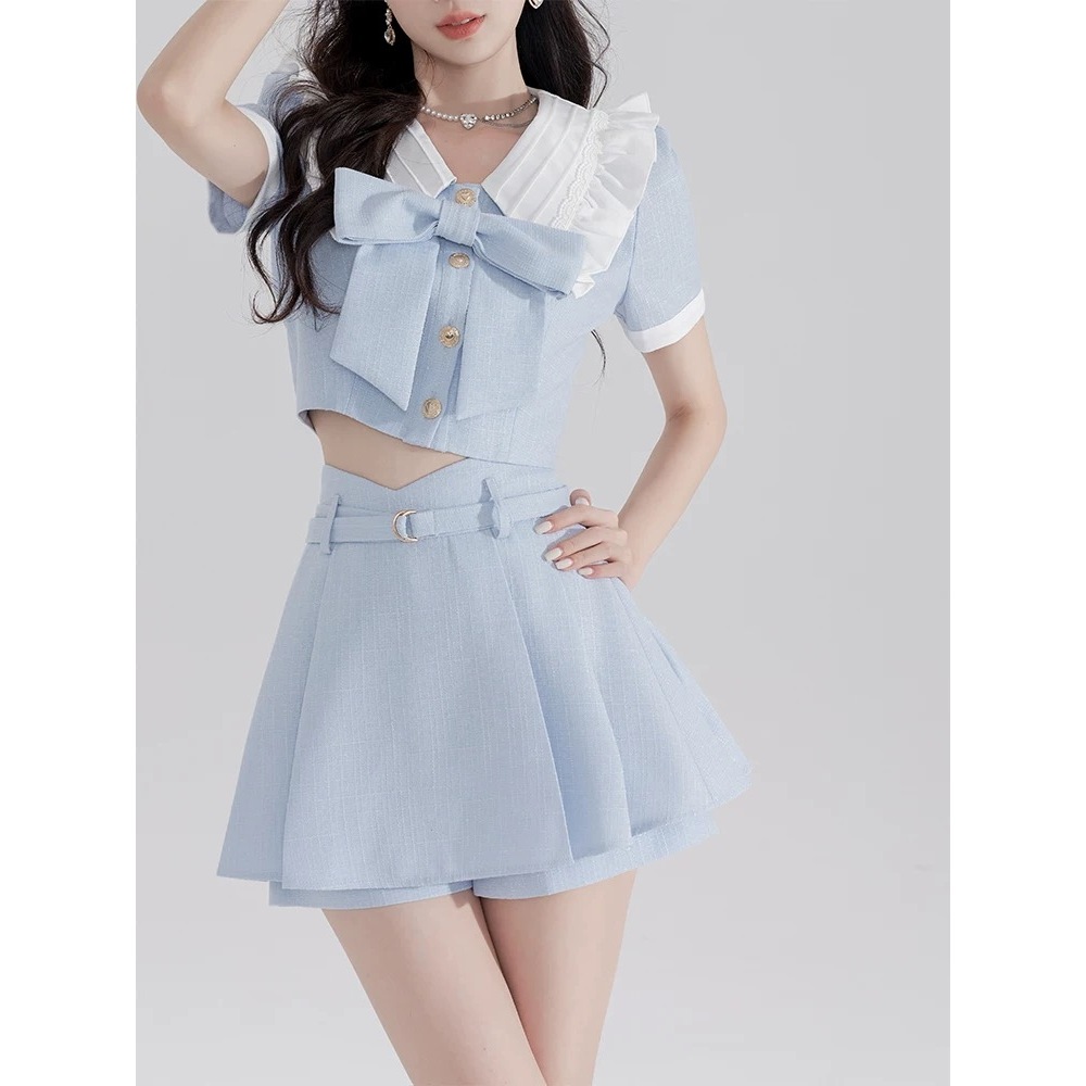 ชุดเซ็ทผู้หญิงเสื้อครอปแขนสั้นผูกโบว์+กางเกงกระโปรงจีบทรงเอ Hb.studio S77