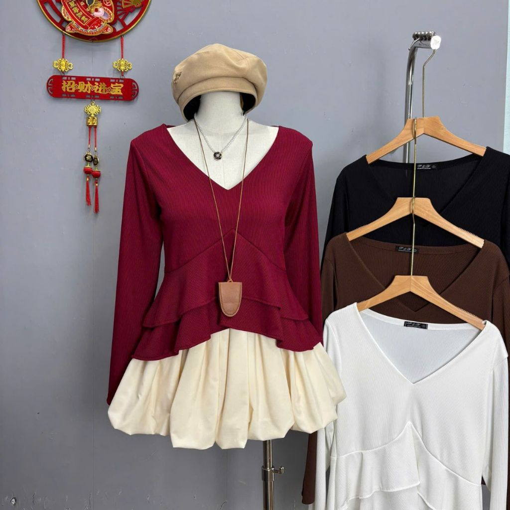 Womens Big Size Set คอแต่งระบายและเสื้อรัดรูป แขนยาว และกระโปรงคอนซีลเลอร์ - A344+CV413