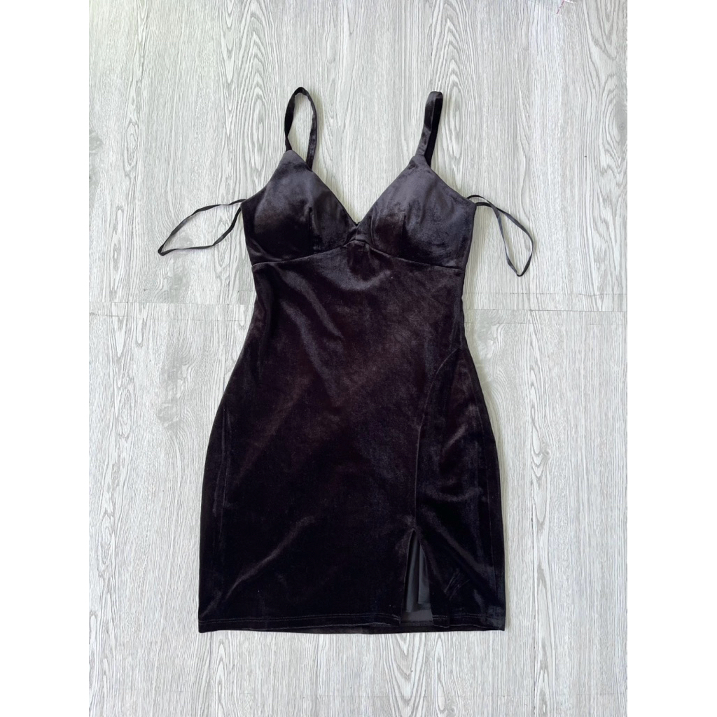 Seguin hearts เดรสกํามะหยี่ 2 สาย ส่งออกจากเวียดนาม _Size 5, 7, 9