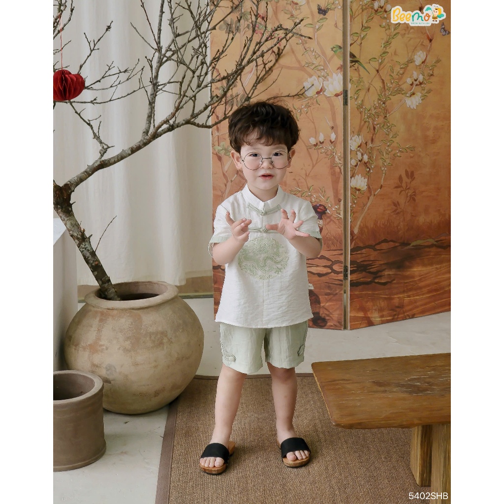 Bach ชุดผ้าไหมยาวพร้อมปลอกคอรถไฟ วัสดุผ้าไหมฝรั่งเศสคุณภาพสูง นุ่ม ระบายอากาศได้ดี ดีไซน์เสื้อคอเรือ