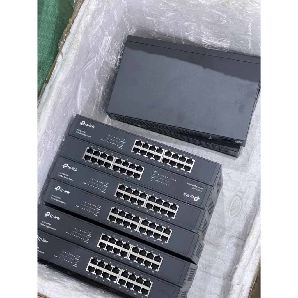 16 24 พอร์ต Gigabit LAN Switch 1000Mbps – ความเร็วสูง การดําเนินงานที่เสถียร