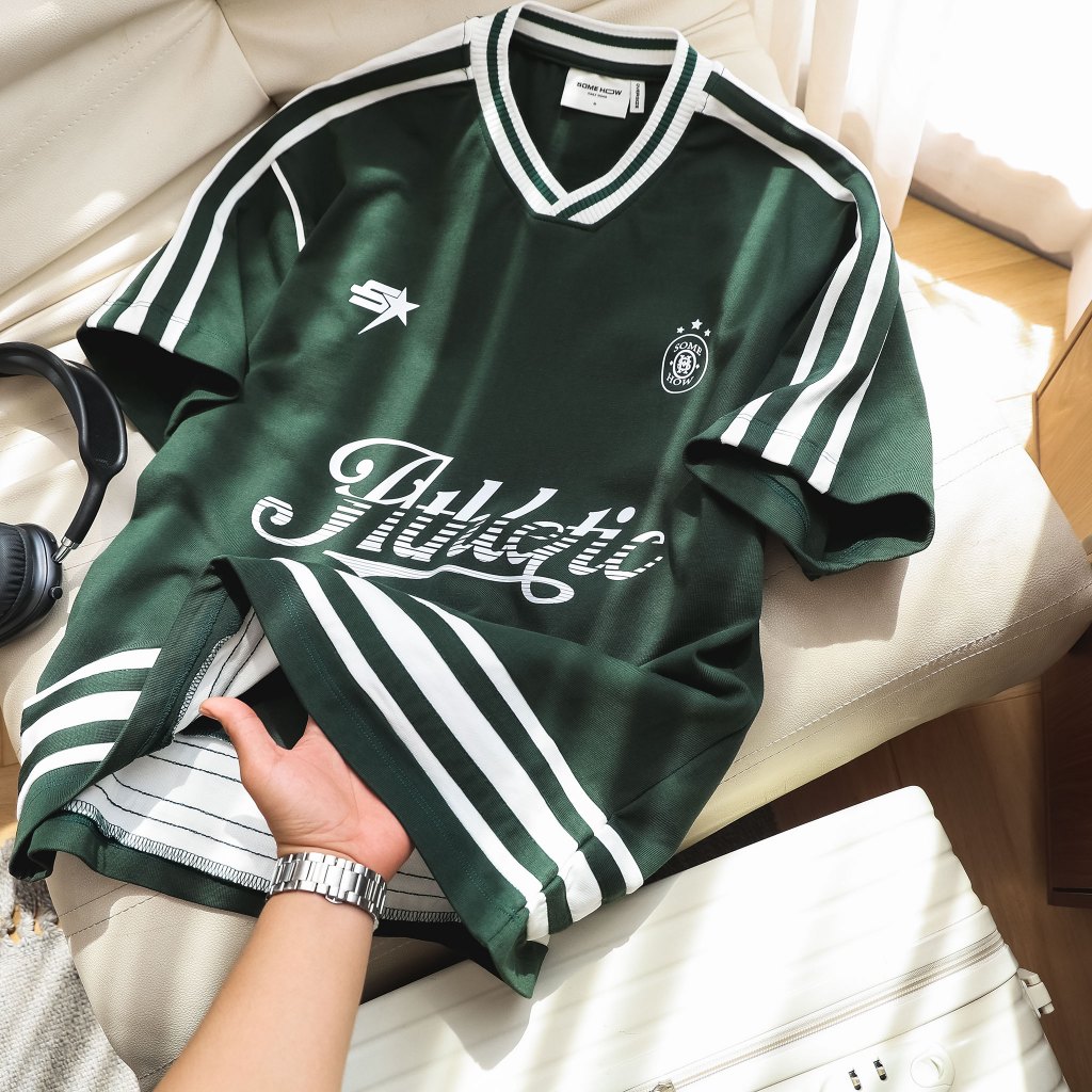 [ใหม่1] Oversize Athletic Greenie 360GSM StreetStyle เสื้อยืดผ้าฝ้ายหนาแบบไดนามิก AT0347 SOME HOW ST