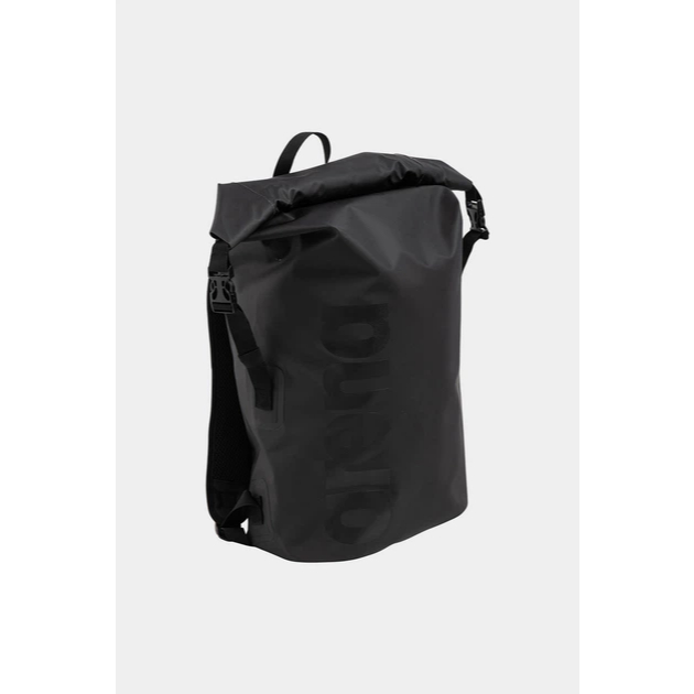 Arena Dry Backpack กระเป๋าเป้กันน้ําสีดําโลโก้ใหญ่