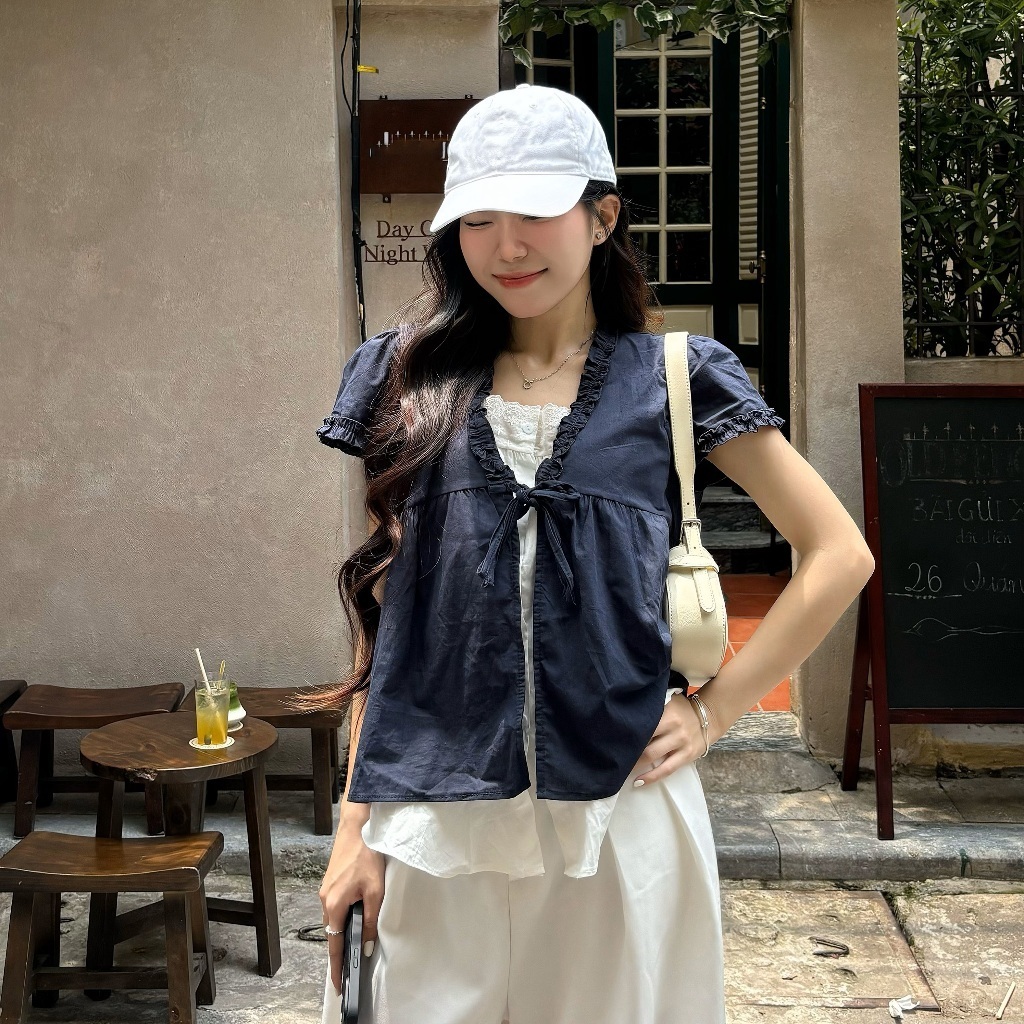 เสื้อเชิ้ตผู้หญิง HAERIN Babydoll ของเกาหลี | เสื้อลูกไม้ 2 ชั้น | เสื้อแจ็คเก็ตผูกเชือกแบบบางวินเทจ
