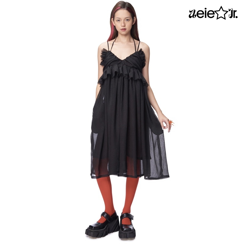 ชุดเดรส Aie jr. ตาย ชุด เบบี้ดอลล์ แบบสายรัดสองชั้น ดีเทลระบาย ผูกคอมีกระเป๋าข้าง