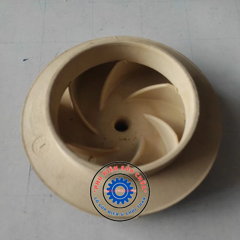 ปีกพลาสติกแท้ 3hp-2200w (diameter 130 - คอ 90) VinaPump